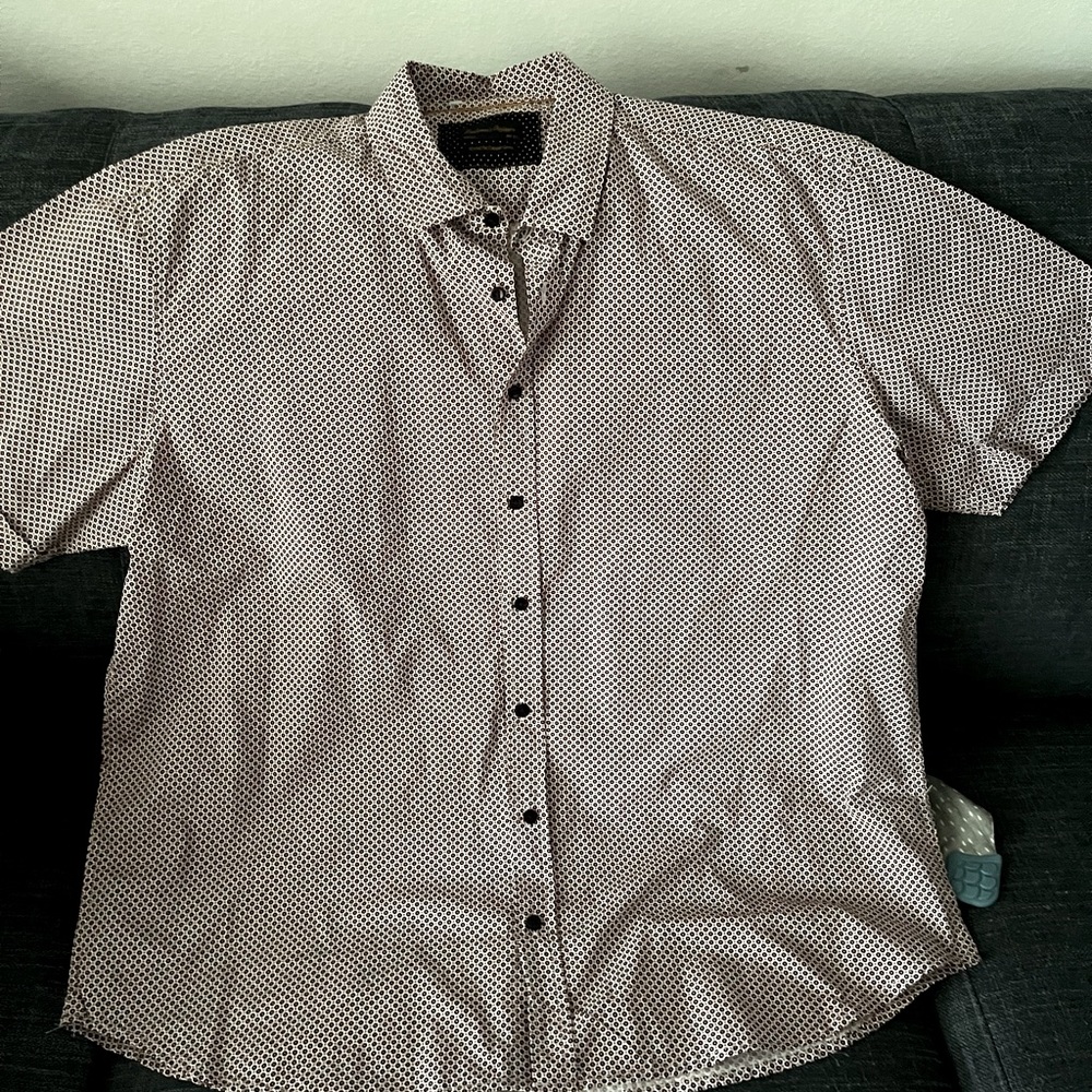 Gentlemens Outfitter Maroon dot shirt sleeve dress shirt